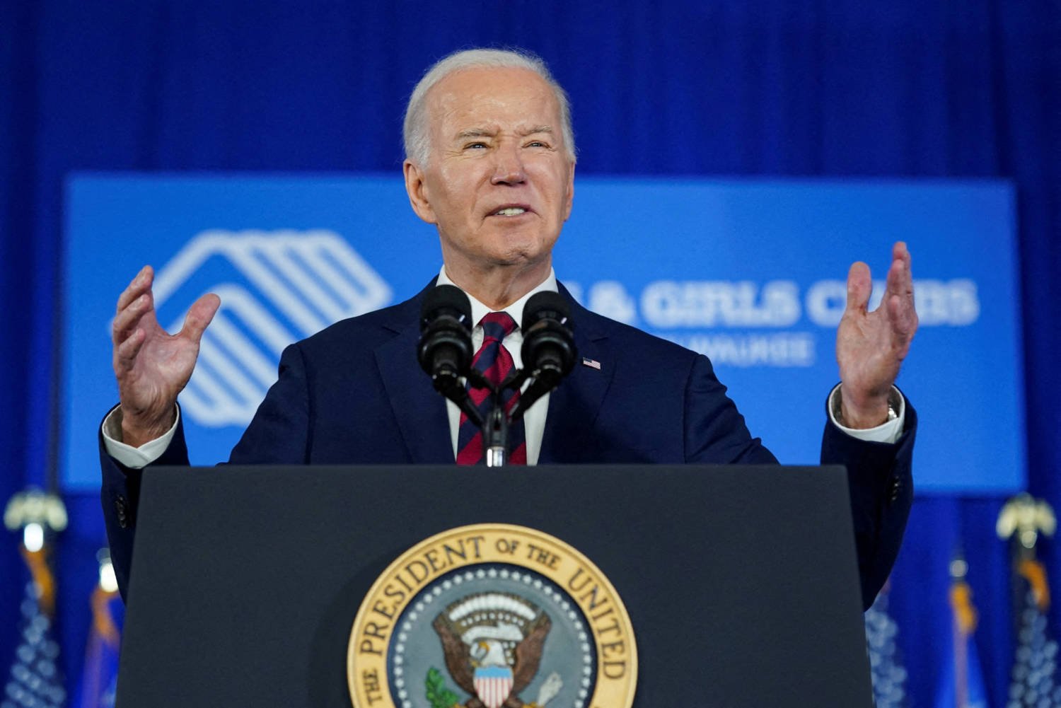 Präsident Joe Biden wird sich gegen die geplante 0,9-Milliarden-Übernahme von U.S.