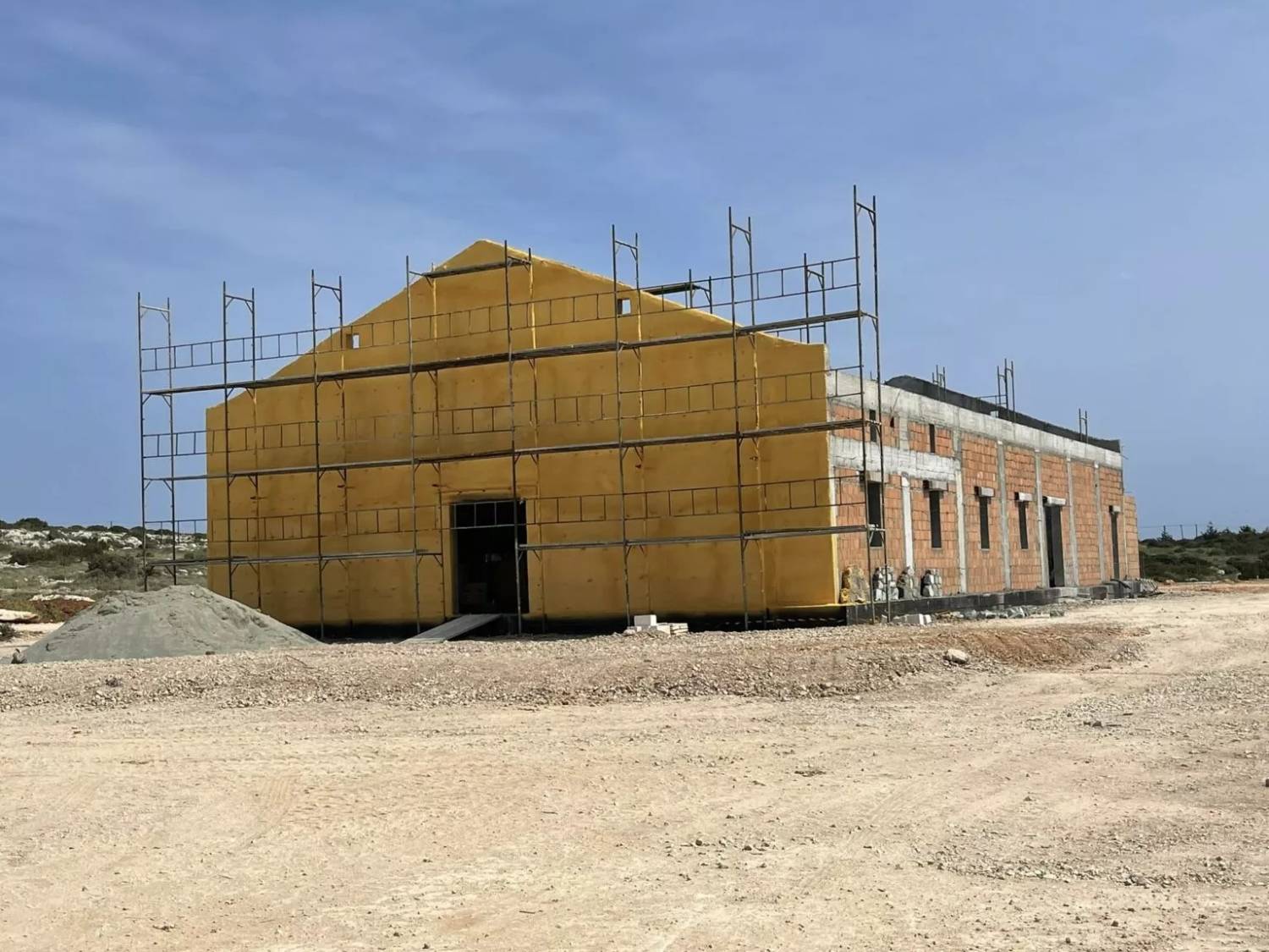 Os chefes das autoridades locais de Famagusta participam no Comité Eclesiástico do Bispado de Constantia e Ammochostos, que aconselha o bispo