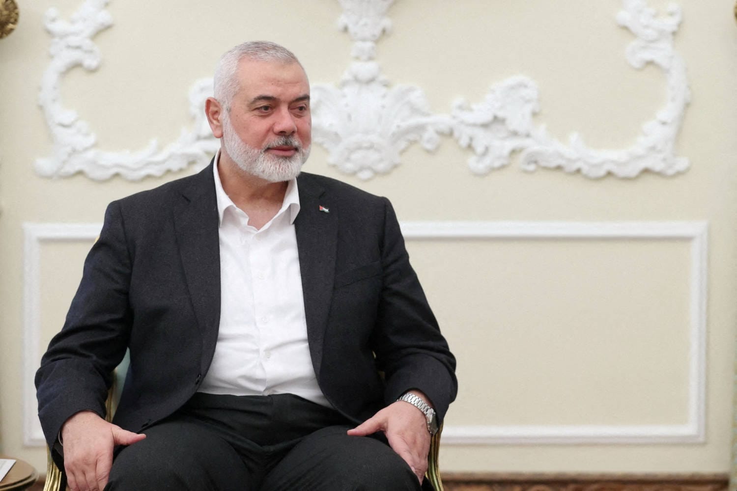 Três filhos do líder do Hamas, Ismail Haniyeh, e três netos, foram mortos num ataque aéreo israelita na Faixa de Gaza.