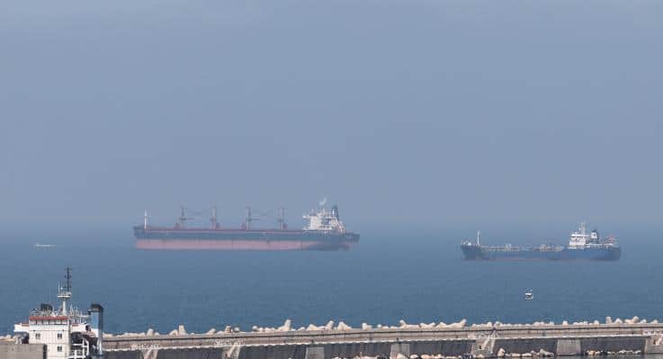 navio porta-contentores