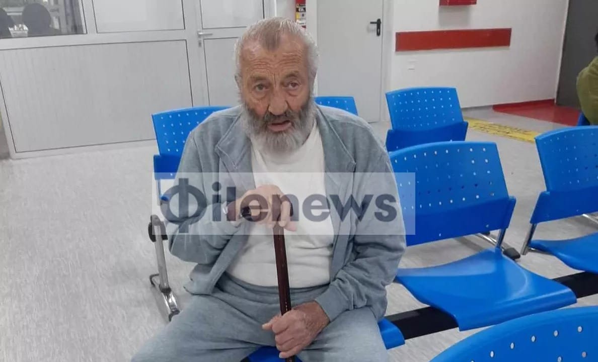 El órgano judicial de apelación rechazó la petición de suspensión de la pena para el abuelo Chrysanthos, de 82 años, y confirmó una pena de prisión inmediata de dos años y medio.