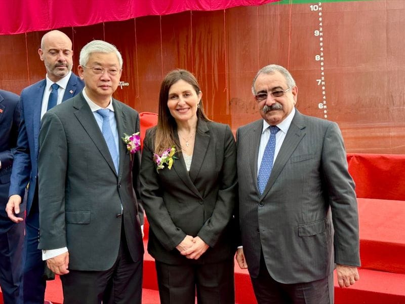 грузовое судно