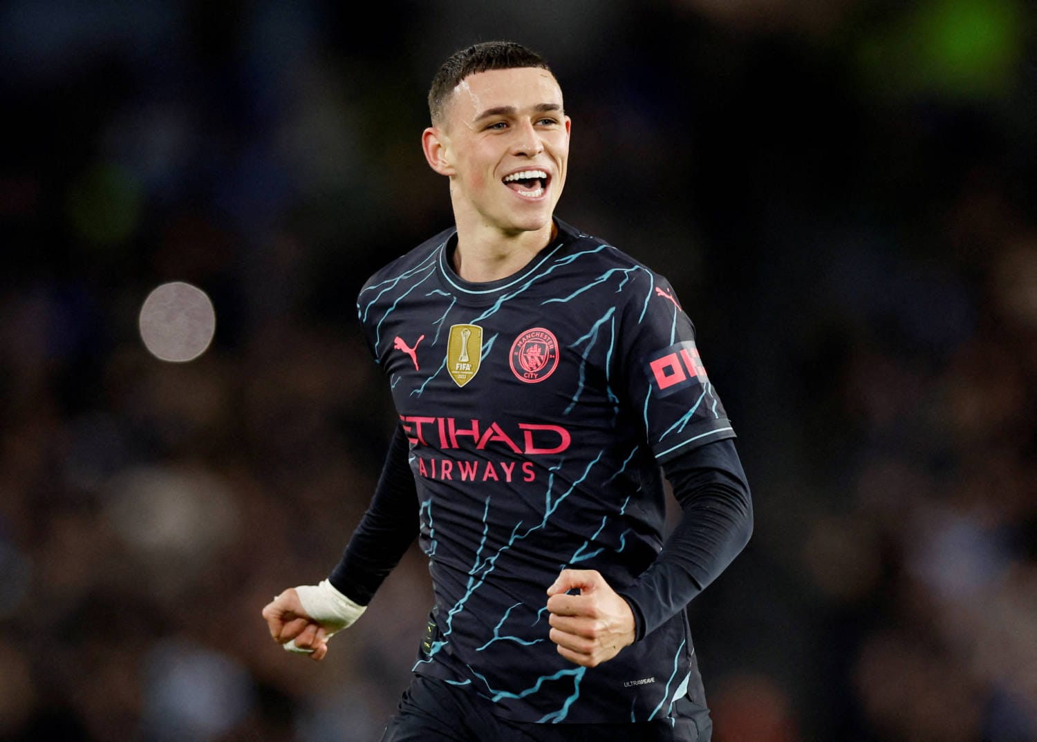 Phil Foden was named the Football Writers’ Association’s men’s player of the year, while Khadija ‘Bunny’ Shaw won the women’s award