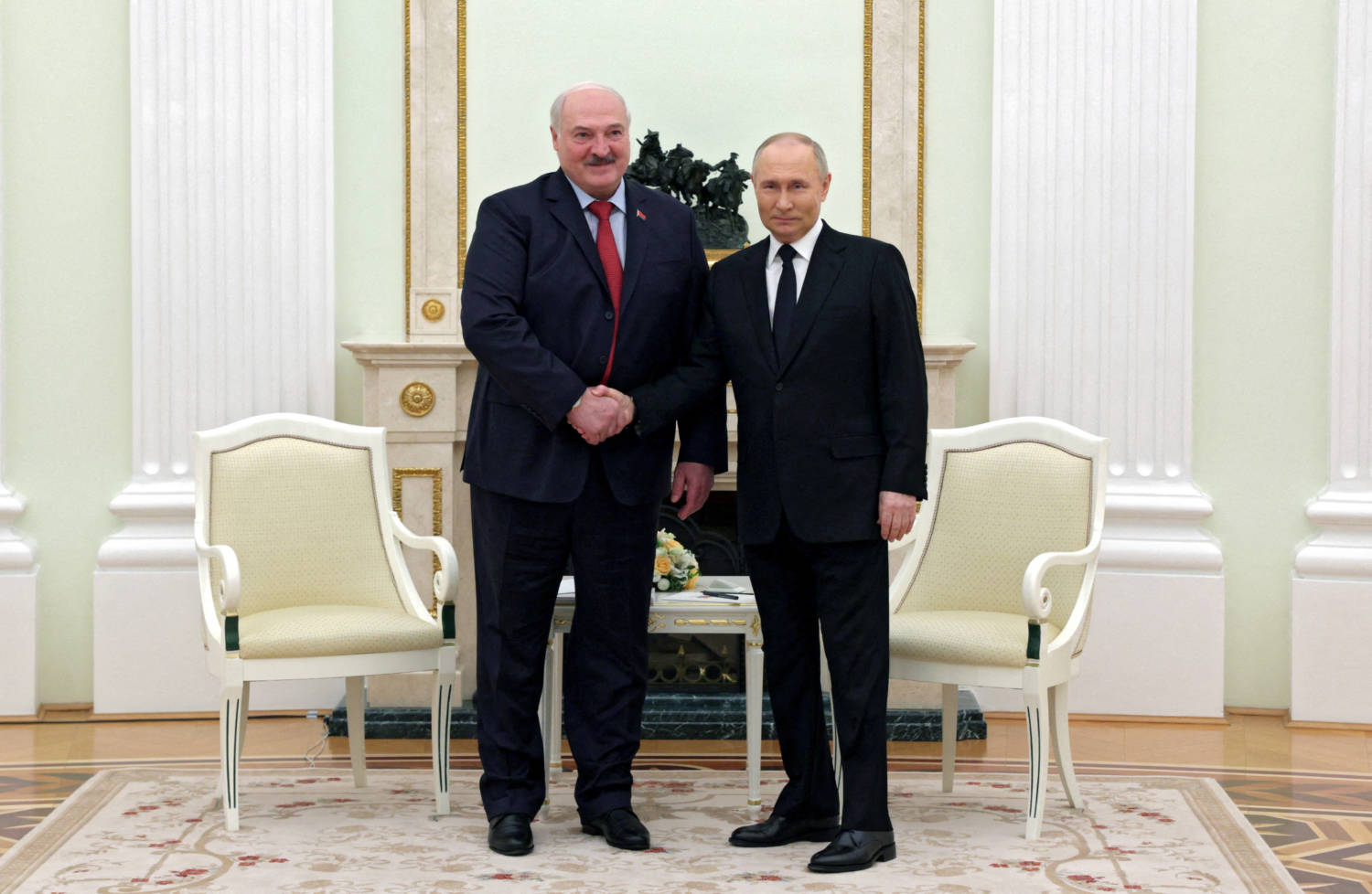 Президент России Владимир Путин заявил, что запланированные военные учения с применением тактического ядерного оружия на юге России и в Белоруссии не являются чем-то необычным и проходят в рамках регулярной подготовки