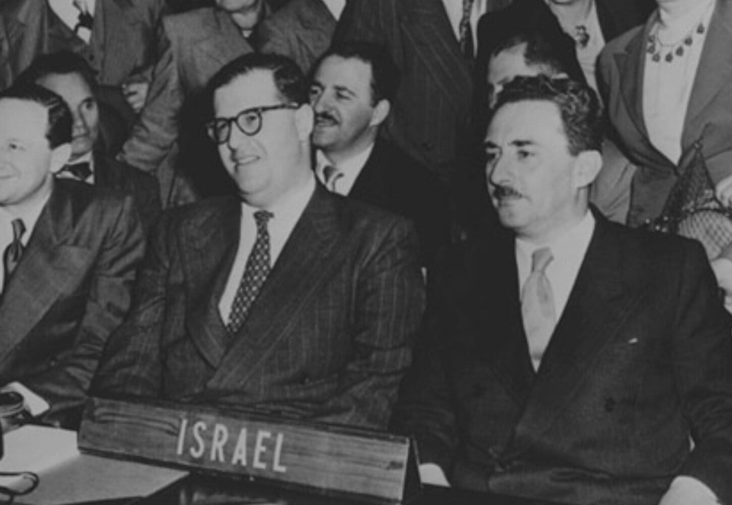 Em 11 de maio de 1943, os EUA