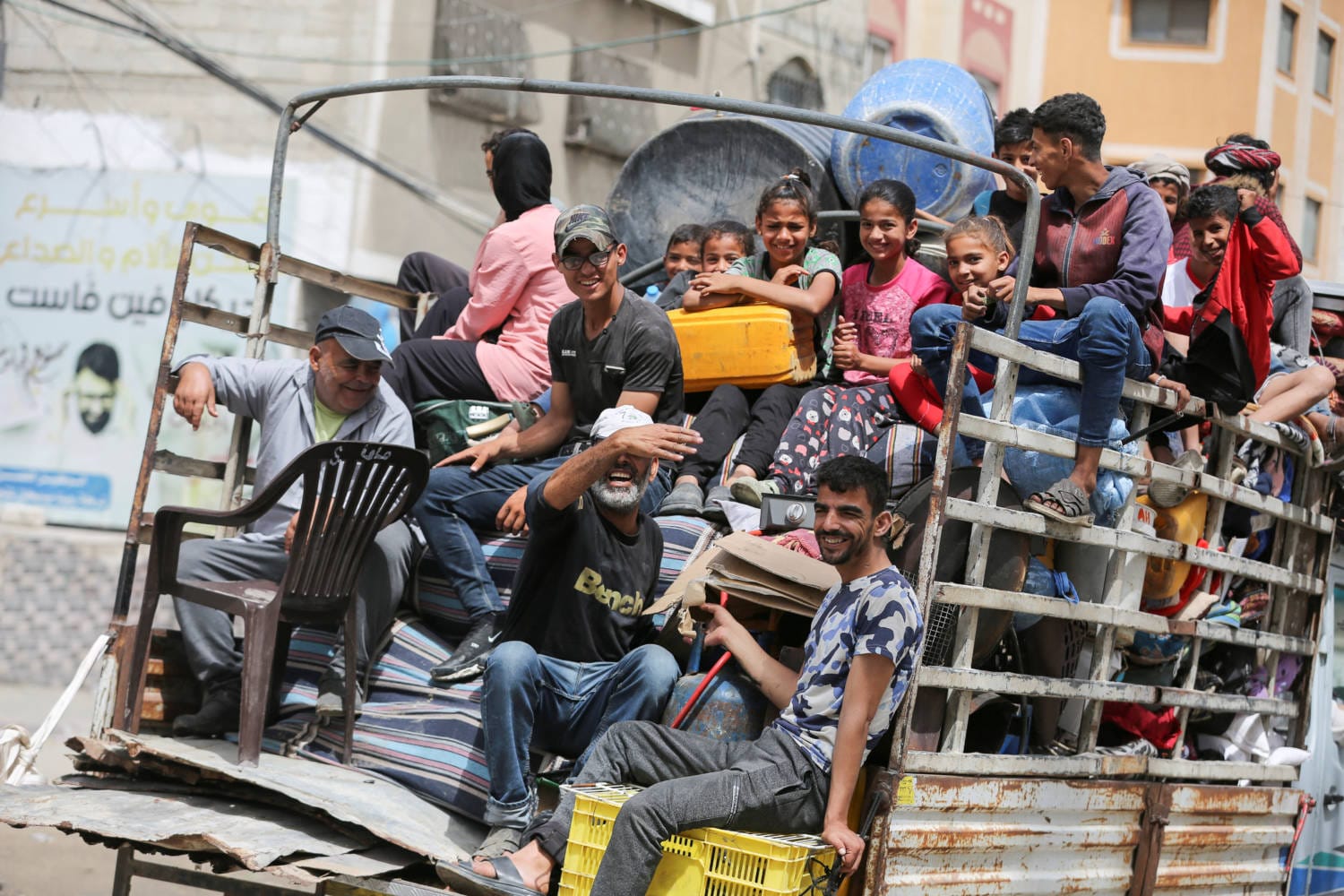 Um grupo de nações ocidentais, incluindo os países do G7, assinou uma carta em que insta Israel a respeitar o direito internacional em Gaza e a resolver a crise humanitária