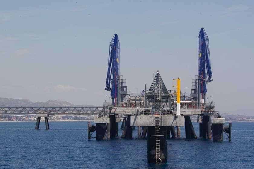 terminal de gás natural liquefeito