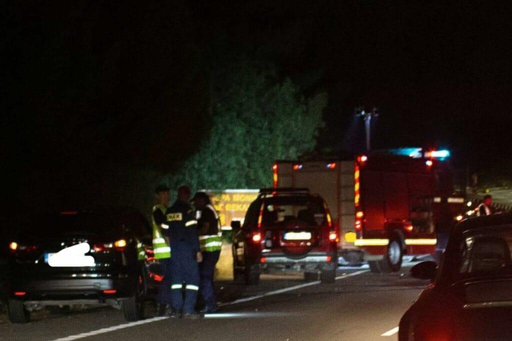 Atanas Bornev, búlgaro de 43 años y residente permanente en Limasol, murió en una colisión en la autopista Limasol-Nicosia, cerca de Kornos.