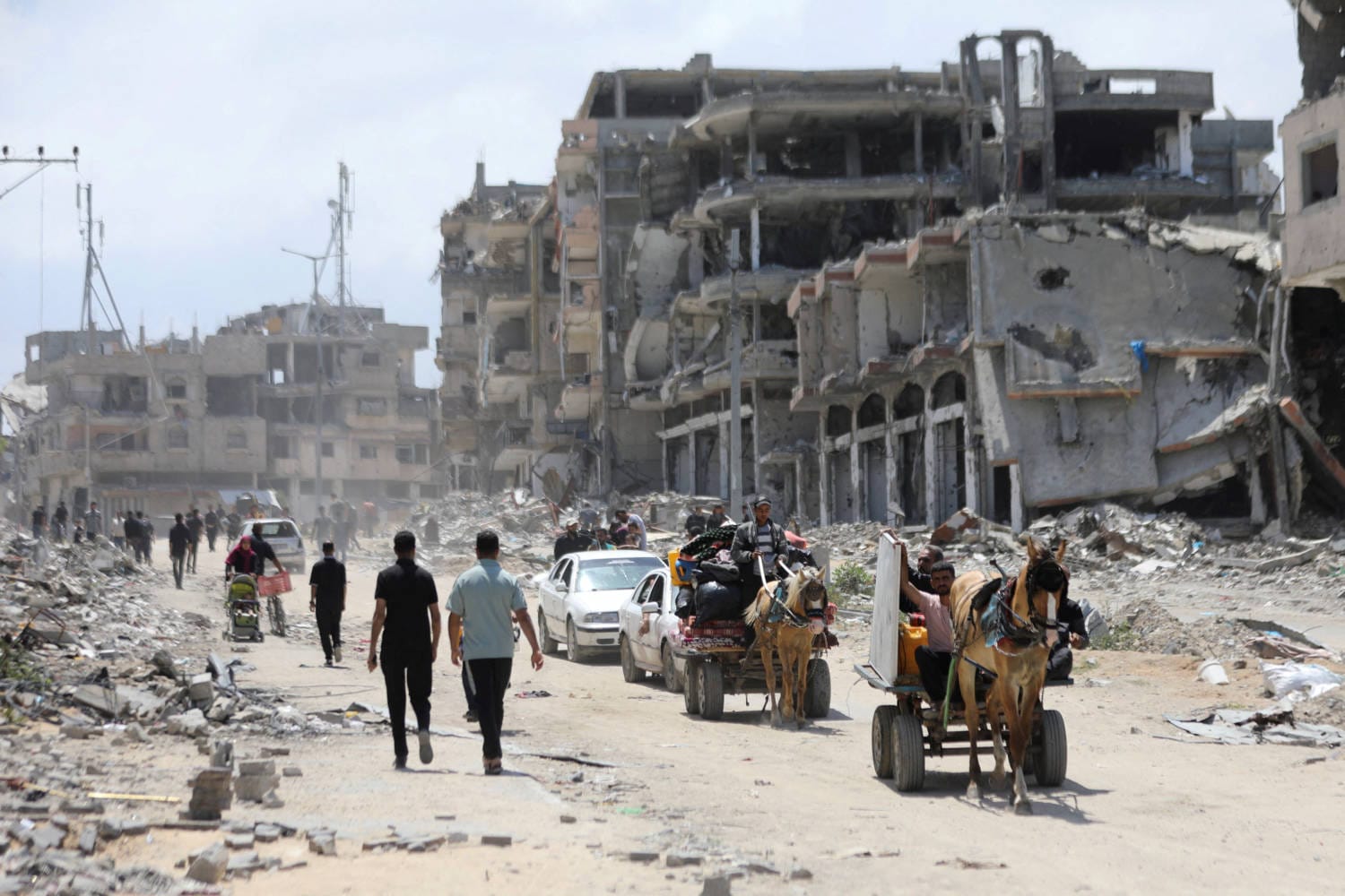 Los jueces del Tribunal Internacional de Justicia ordenaron a Israel que detuviera inmediatamente su asalto militar a la ciudad de Rafah, en el sur de Gaza.