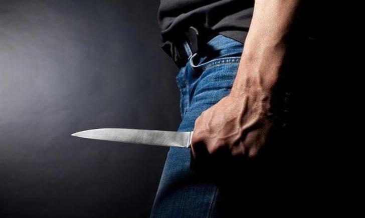 Três pessoas ficaram feridas num ataque com faca no metro de Lyon, em França