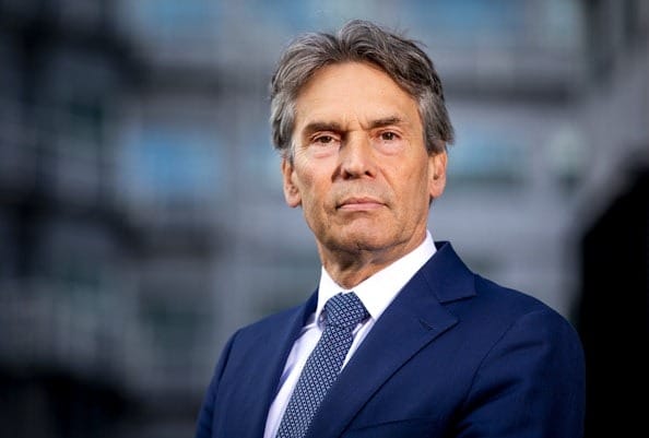 Dick Schoof, o antigo chefe dos serviços secretos holandeses, foi proposto para primeiro-ministro do novo governo de direita dos Países Baixos, liderado pelo PVV nacionalista de Geert Wilders