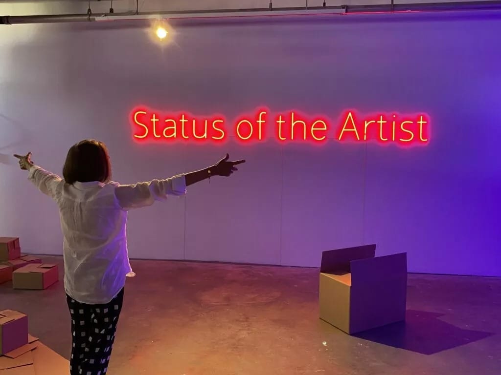 Os artistas e os profissionais das artes em Chipre exigem que o governo estabeleça um "Estatuto do Artista" para melhorar as condições de trabalho, incluindo o acesso à segurança social, aos cuidados médicos e às prestações de reforma