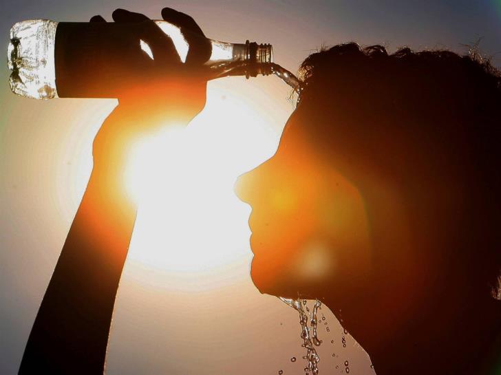 El Departamento de Meteorología de Chipre ha emitido un aviso amarillo para el lunes debido a que se espera que la temperatura alcance los 40 C en el interior.